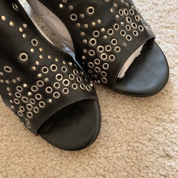 Rebecca Minkoff Studded open toe bootie 7.5 - Picture 4 of 9